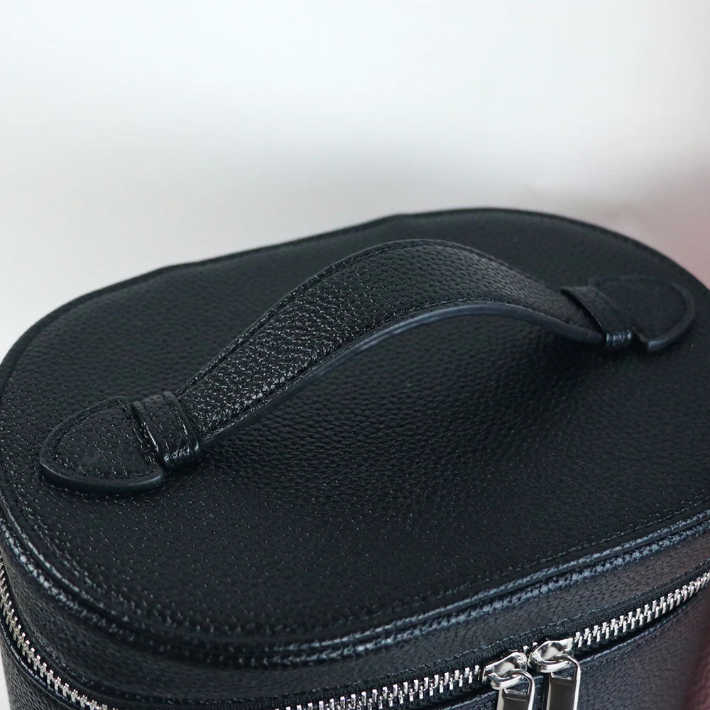 Customizable Round Travel Cosmetic Bag – Large-Capacity PU Leather Organizer